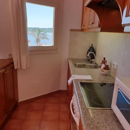 Lägenhet F98. Vistas Al Mar En Fornells! *